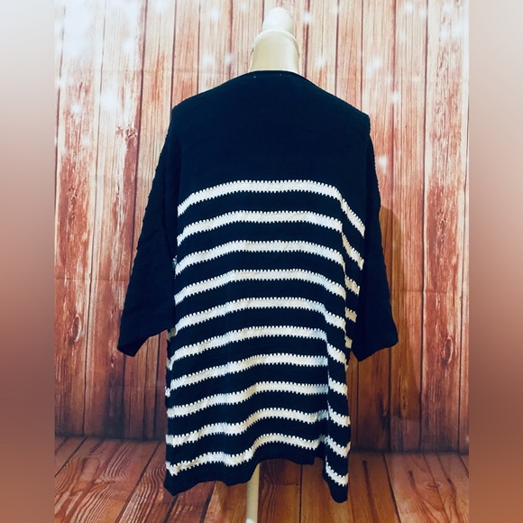 Women’s Medium Sweater Time Tru Blue White Striped Oversized Knit 3/4 Sleeves - Picture 6 of 11